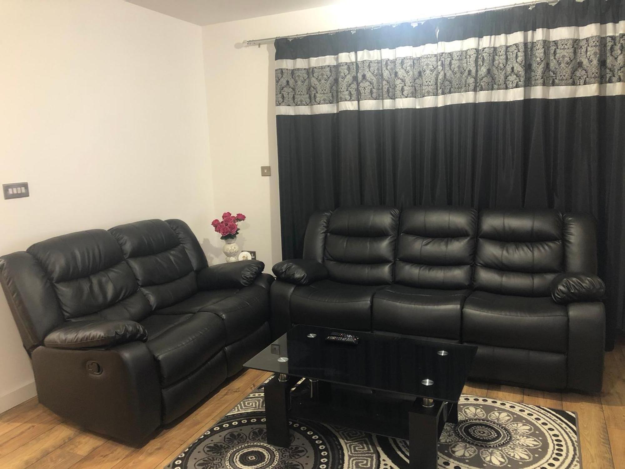 Luxury Kingsize Bedroom With Private Bathroom Northolt  Exterior foto